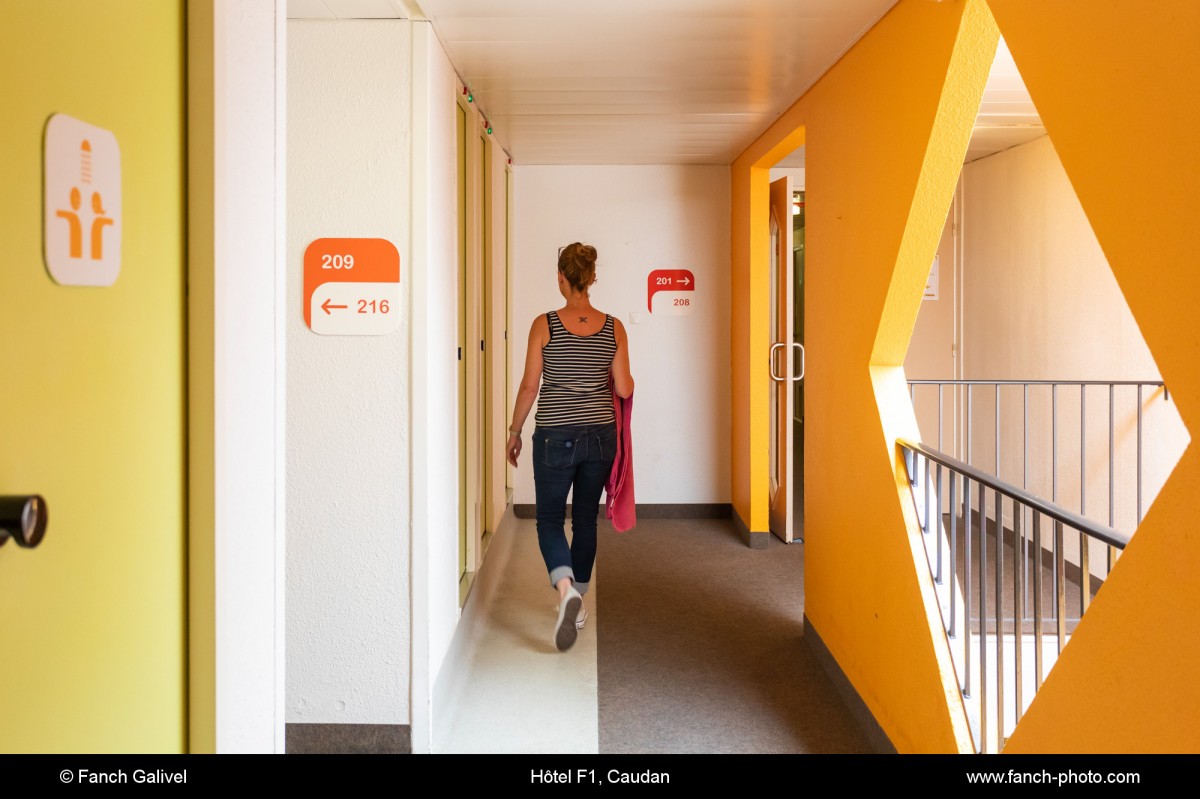 Douches. Hotel Formule 1 _ Caudan