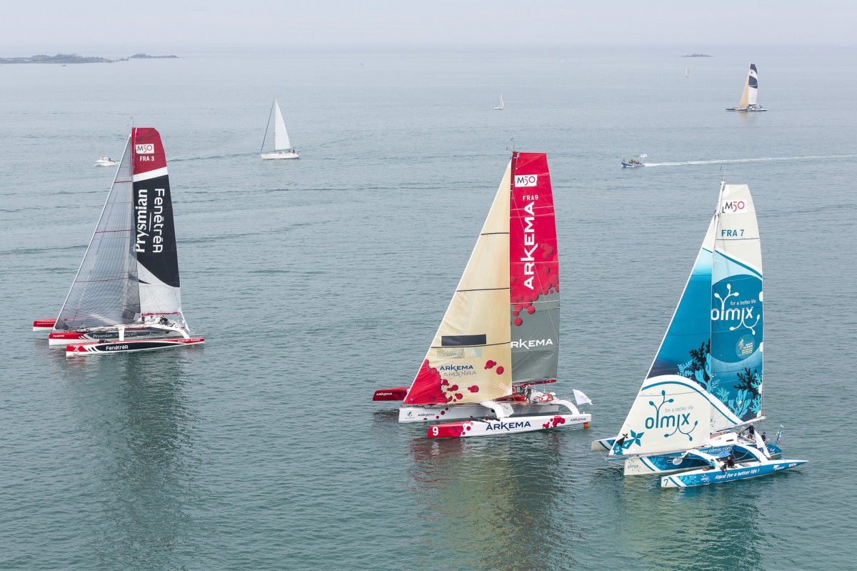 Vue d'hélicoptère sur le plan d'eau de Saint-Quay Portrieux _ Trophée Multi 50 "Prince de Bretagne" 2015.