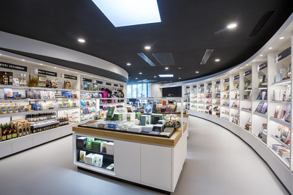 Inauguration de la maison des mégalithes à Carnac.