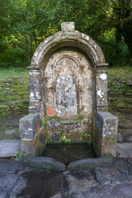 La fontaine de la chapelle Sainte-Barbe au Faouët