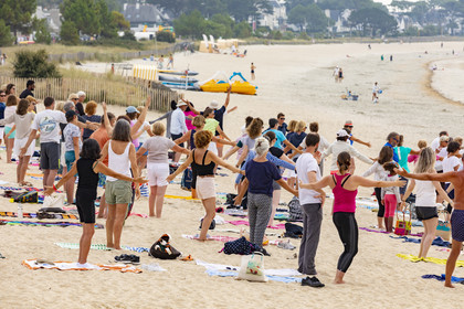 Animation Zen sur la grande plage de Carnac