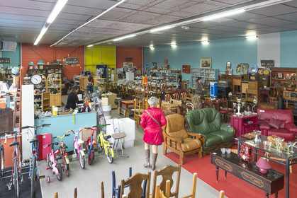 thrift shop at Caudan, comptoir du réemploi