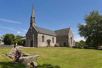 Chapelle St-Mathieu _GUIDEL