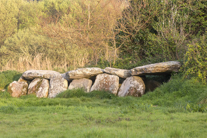 The covered walk from Kerguntuil to Trégastel.