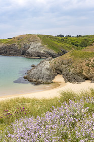 La plage d'Herlin à Belle-ile en mer.