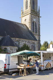 The village of Bubry