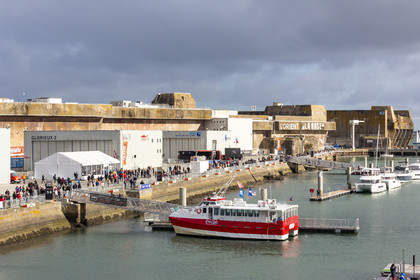 Lorient le 27 Octobre 2018 _ Arrivée du Tara à la Base de sous-marins de Lorient.