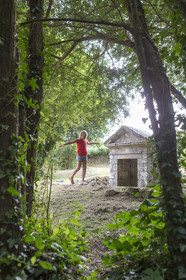 Fontaine proche du Tumulus St Michel à Carnac