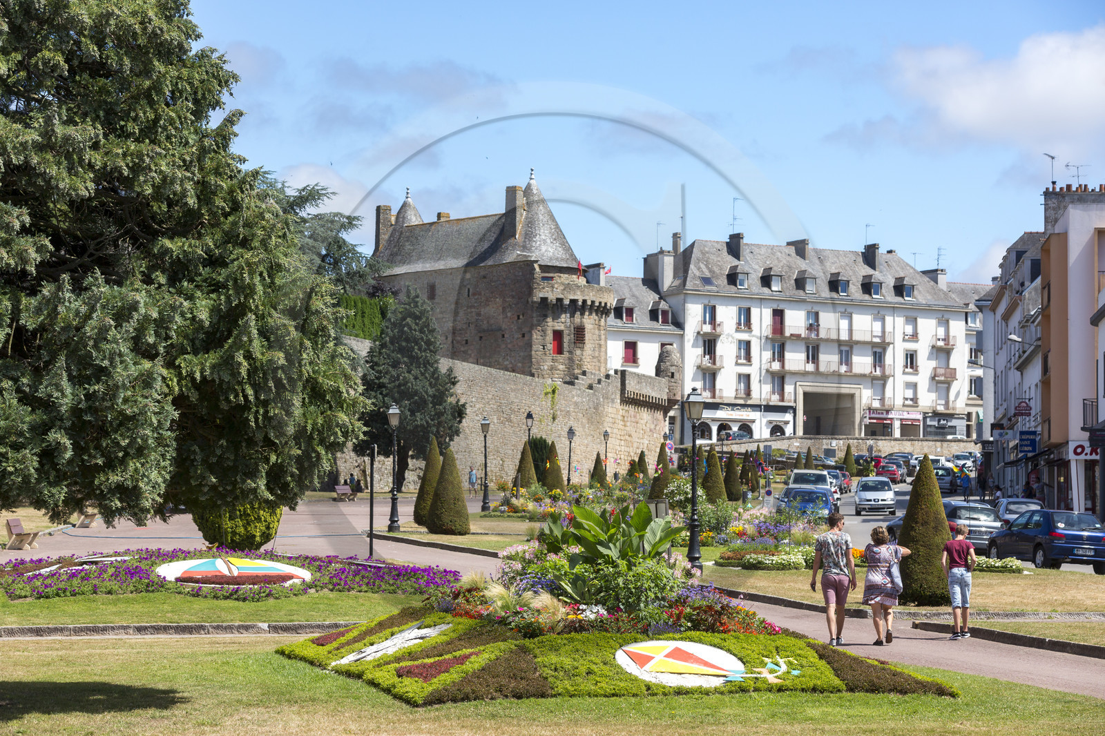 The towers Bro Erec'h _ Hennebont