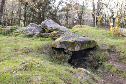 Le dolmen de Mané-Ven-Guen ou Toulvern situé à Baden