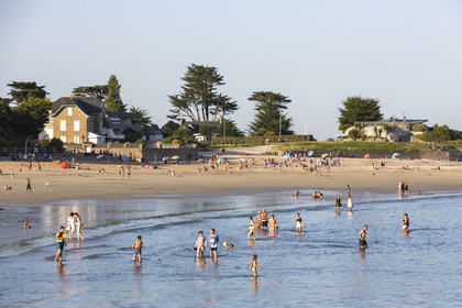 Toulhars beach in Larmor-Plage
