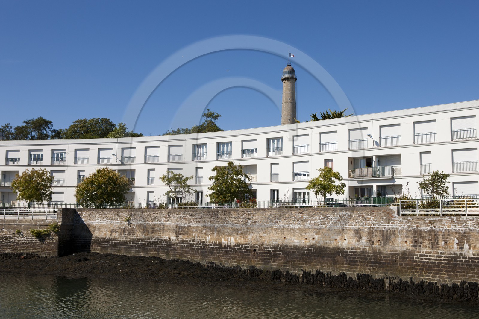 habitations le long du Peristyle - Lorient
